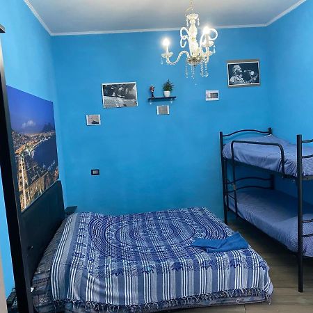 ナポリ Na Tazzulel E Cafe Bed & Breakfast エクステリア 写真