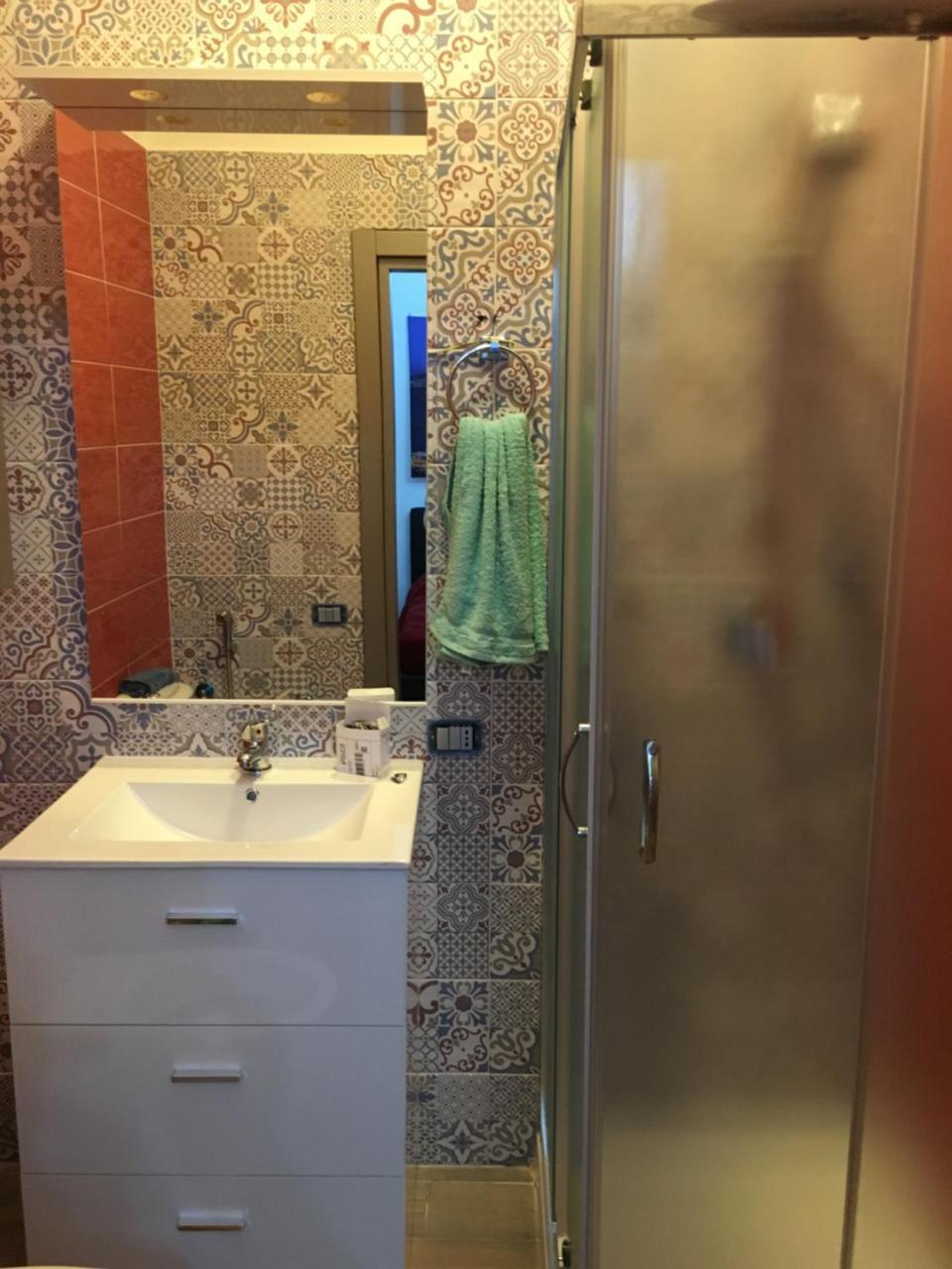 ナポリ Na Tazzulel E Cafe Bed & Breakfast エクステリア 写真